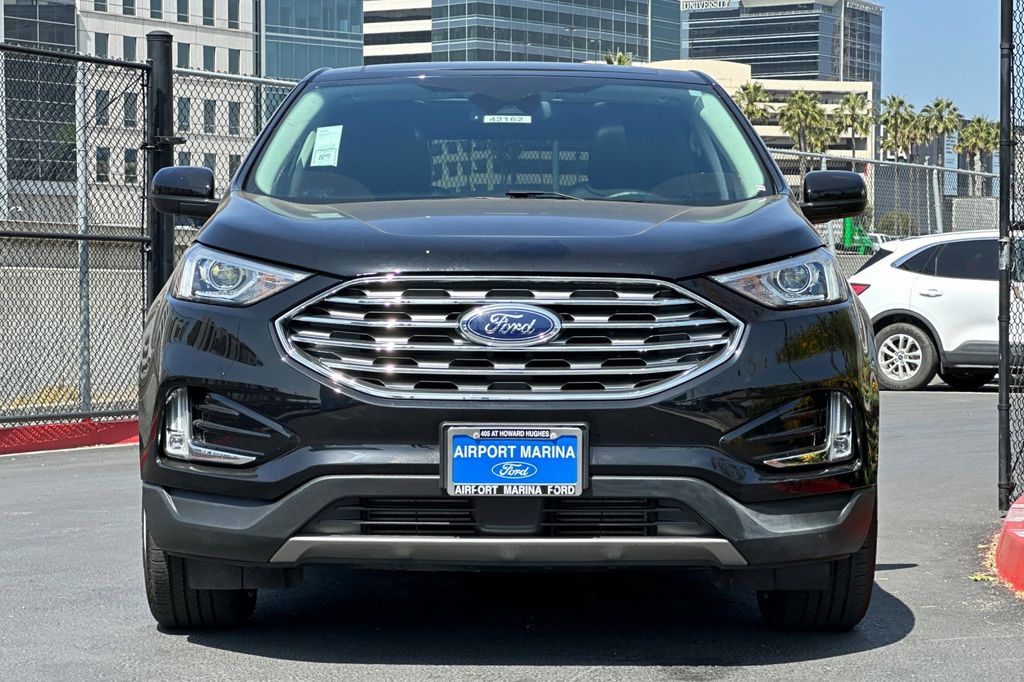 2022 Ford Edge SEL photo