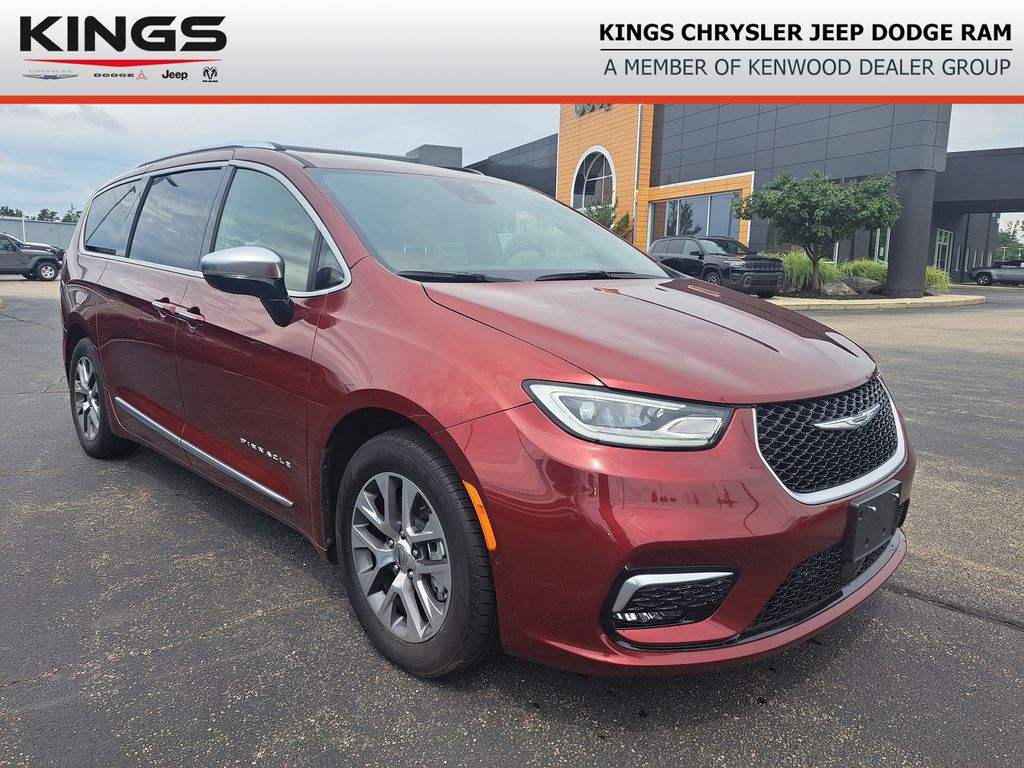 Velvet Red Pearlcoat 2023 Chrysler Pacifica Hybrid Minivan Front-Wheel Drive Continuously Variable Transmission