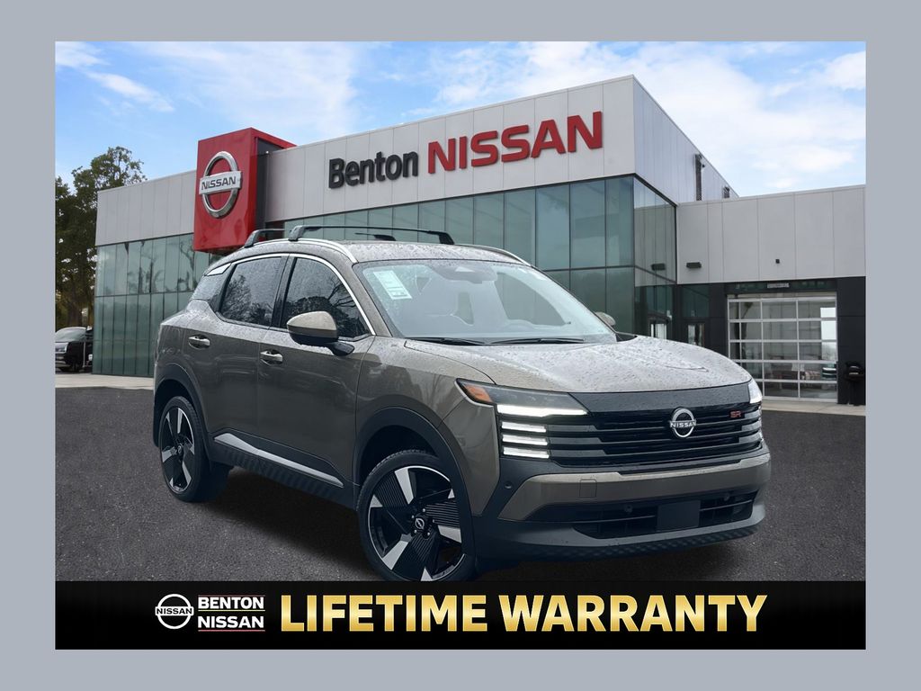 2025 Nissan Kicks SR FWD