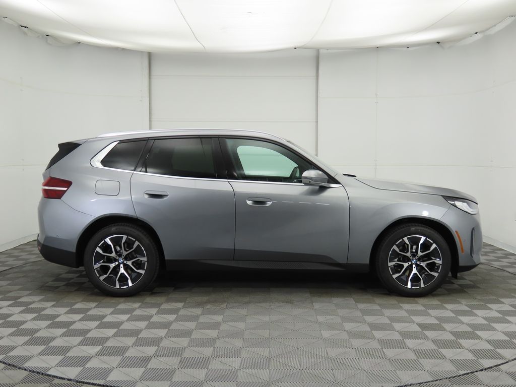 Thumbnail: 2026 BMW X3 - 5