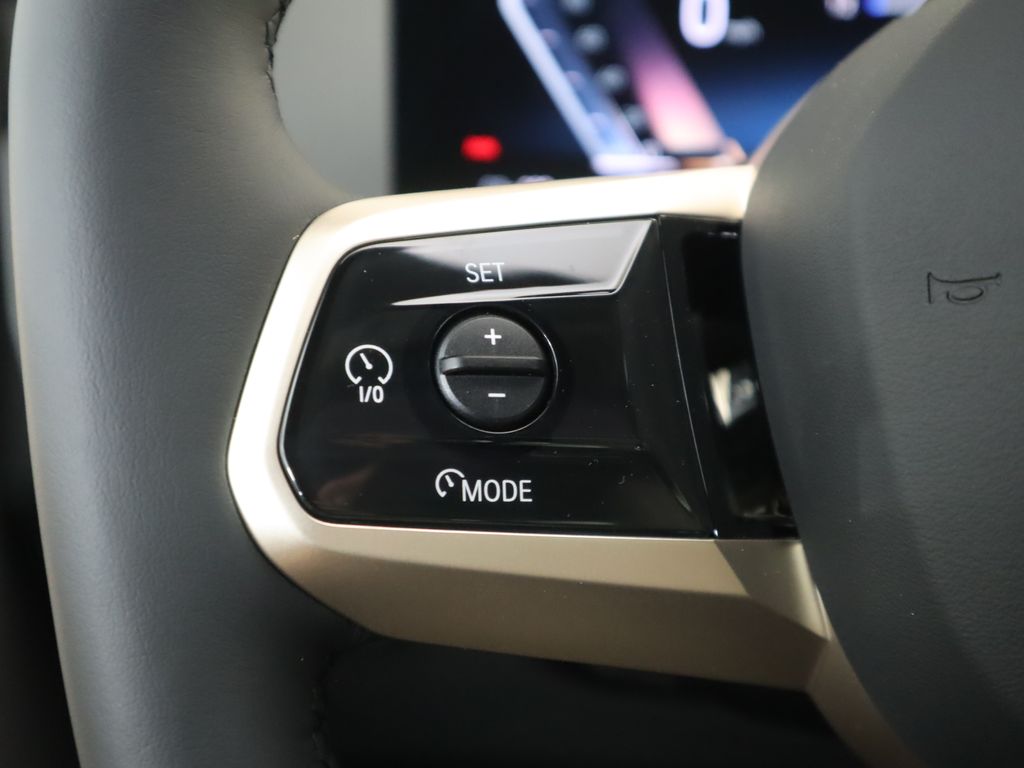 Thumbnail: 2026 BMW iX - 12