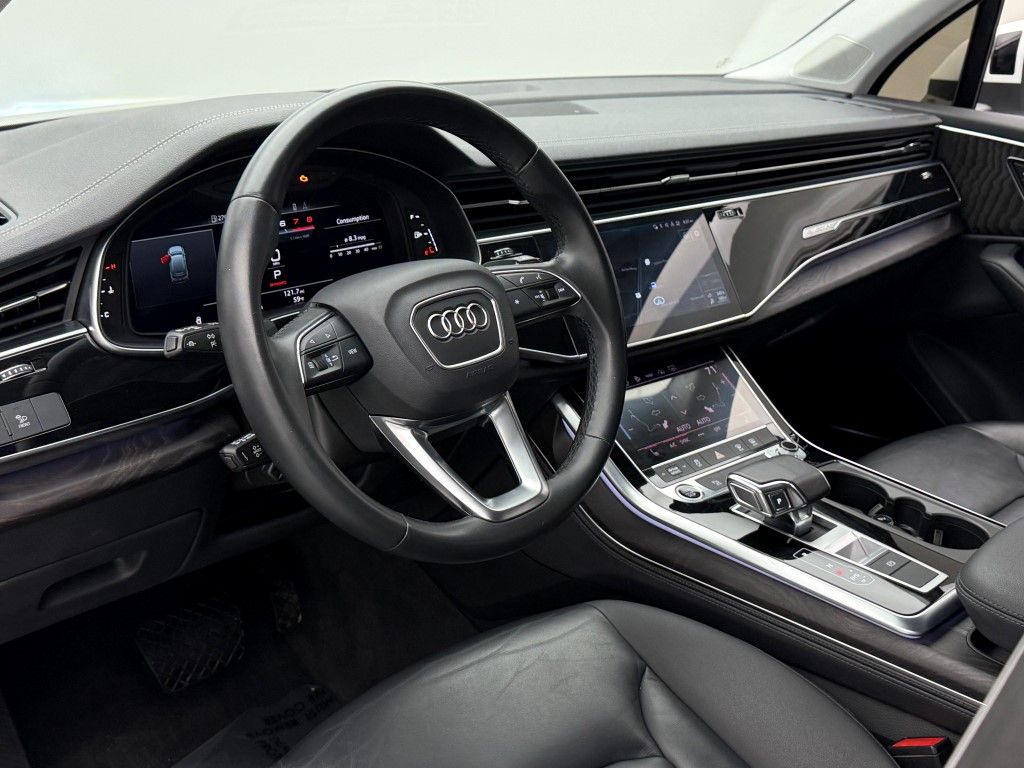 Thumbnail: 2023 Audi Q7 - 28