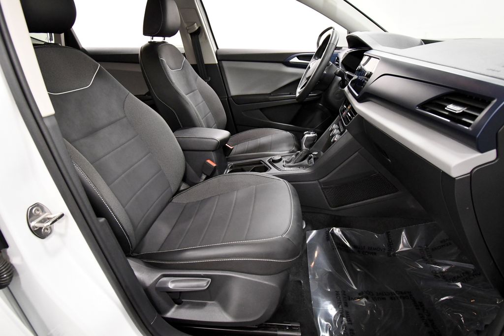 Used 2023 Volkswagen Taos SUV
