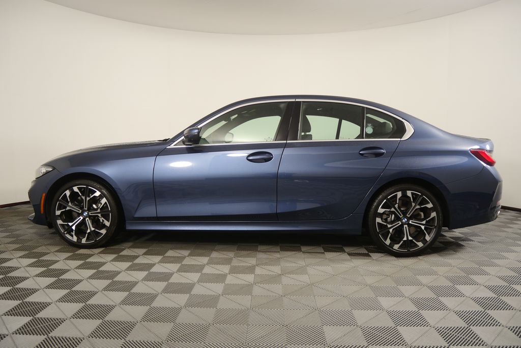 Thumbnail: 2025 BMW 3 Series - 6