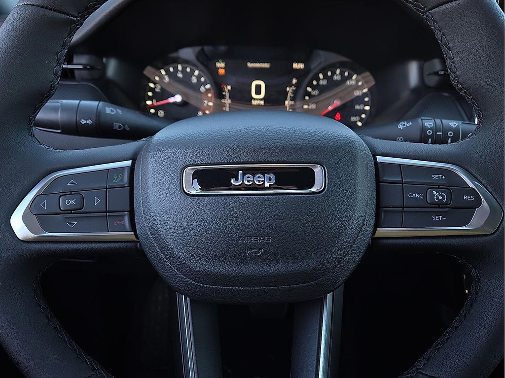New 2026 Jeep Compass Latitude For Sale in Farmington, AR