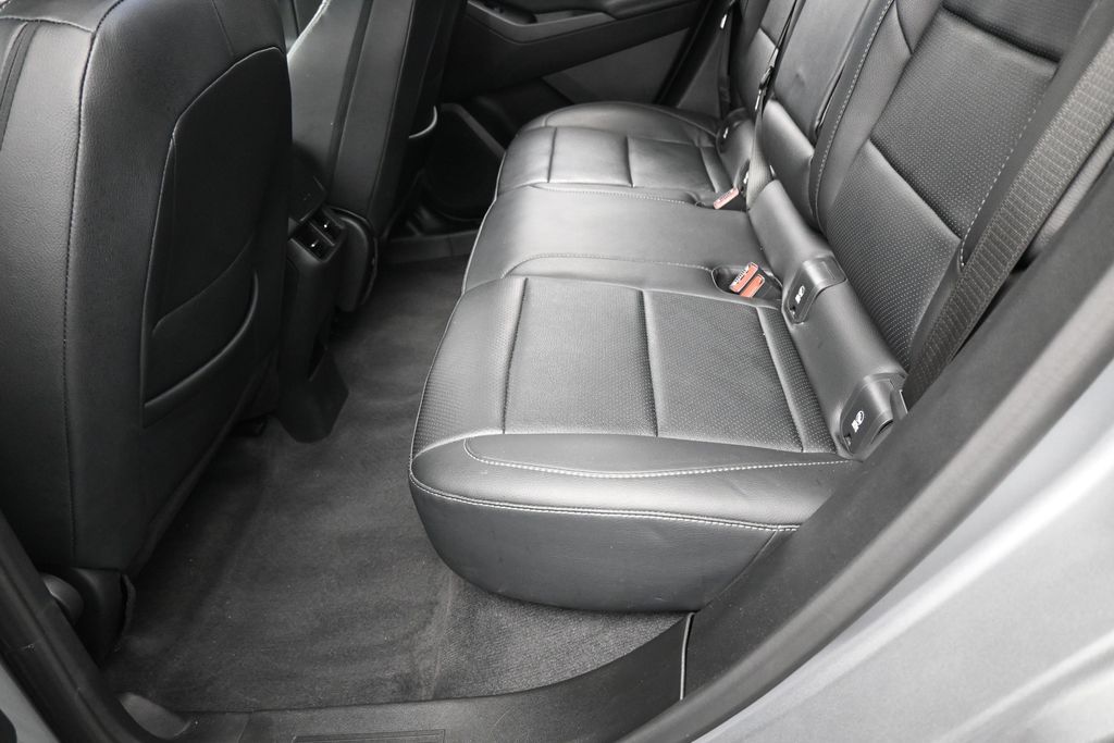 Used 2025 Sterling Gray Metallic Chevrolet LT image 28