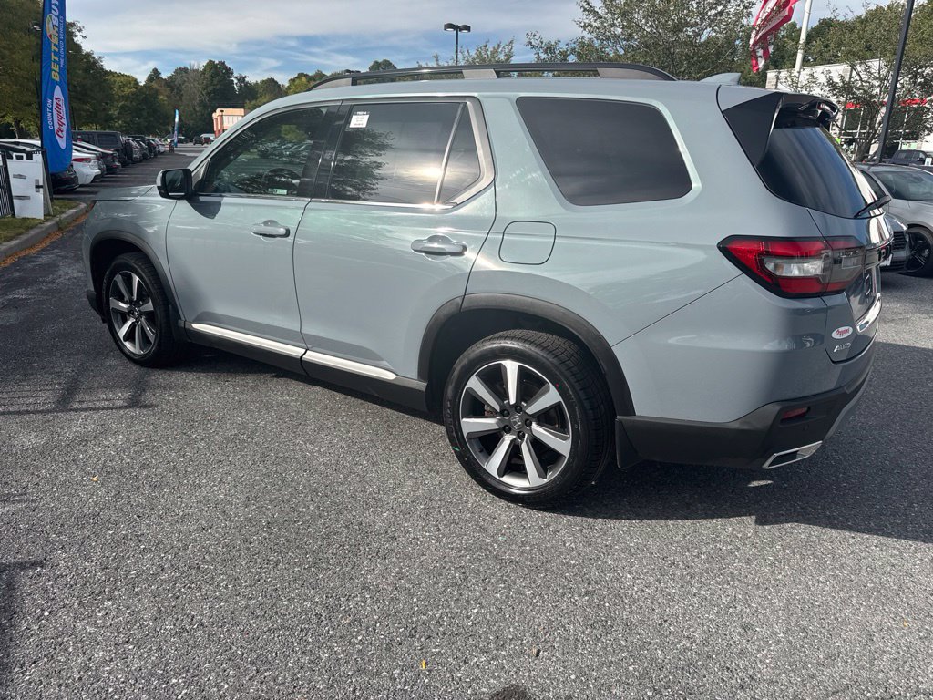 Used 2024 Honda Pilot SUV