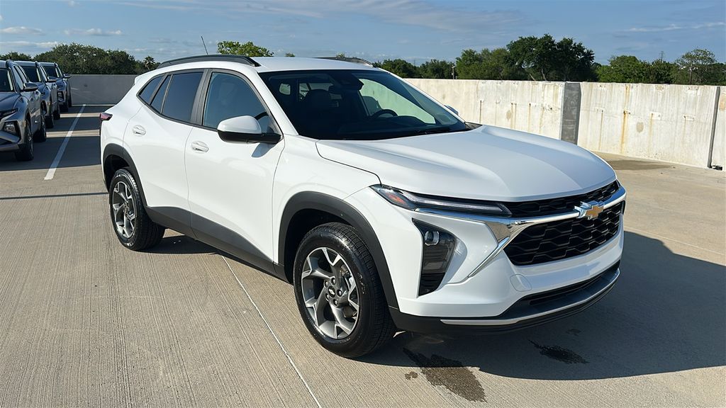 2025 Chevrolet Trax LT White at Classic Chevrolet Galveston