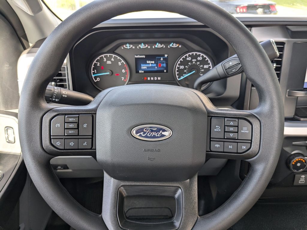 2025 Ford F-250 Super Duty XL