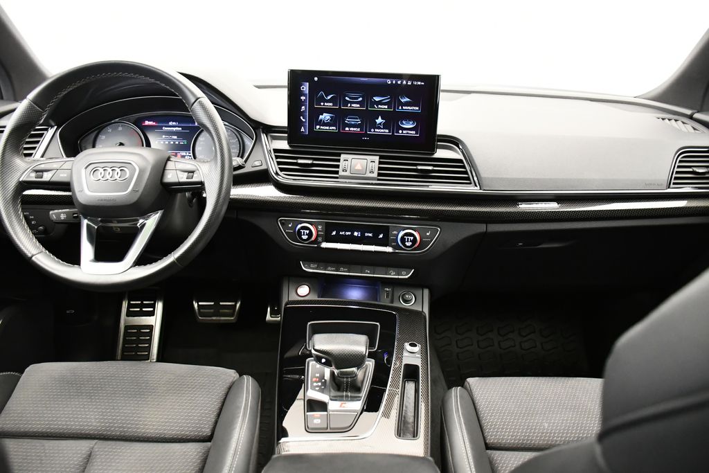 Thumbnail: 2023 Audi SQ5 - 18