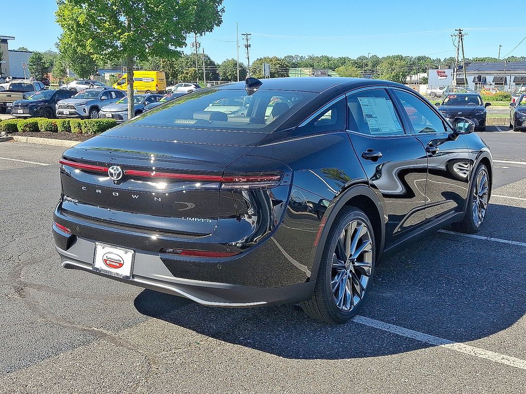 Thumbnail: 2026 Toyota Crown - 4