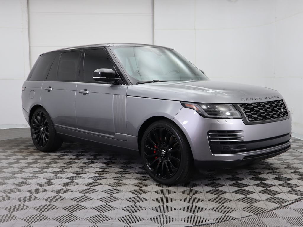 2020 Land Rover Range Rover SE 3