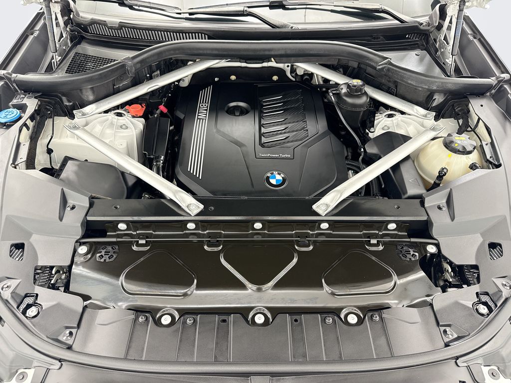 Thumbnail: 2020 BMW X5 - 28