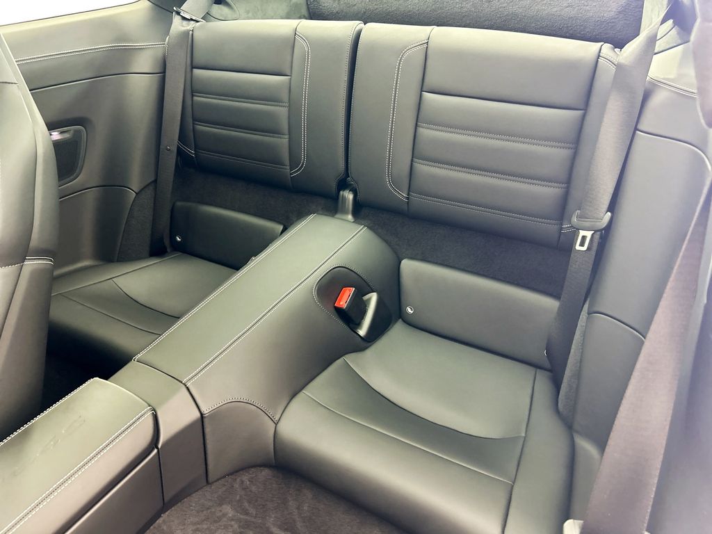 Thumbnail: 2024 Porsche 911 - 18