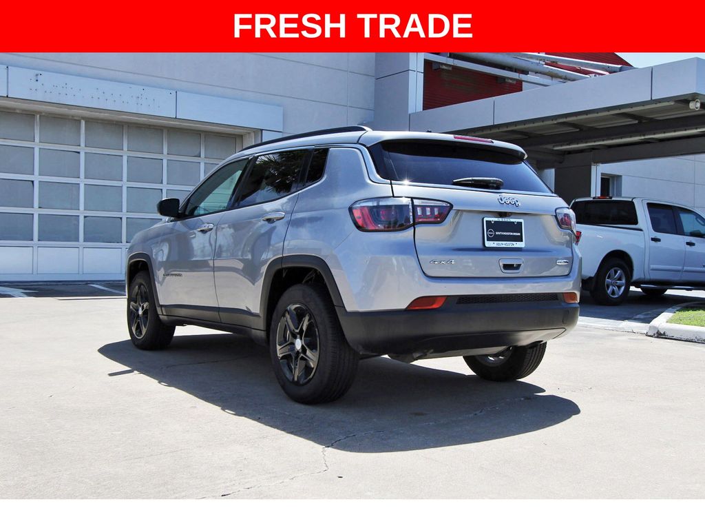 2024 Jeep Compass Latitude - 2