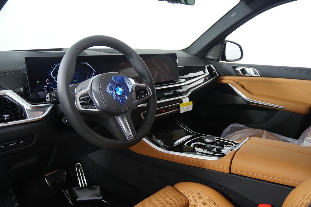 Thumbnail: 2026 BMW X5 - 12
