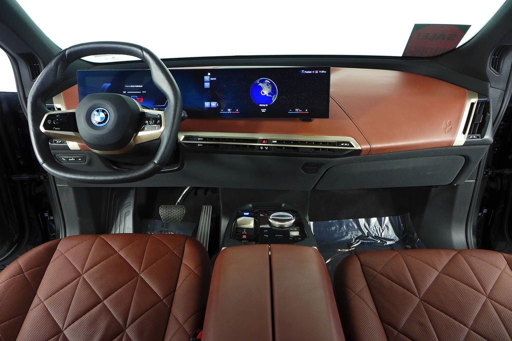 Thumbnail: 2023 BMW iX - 24