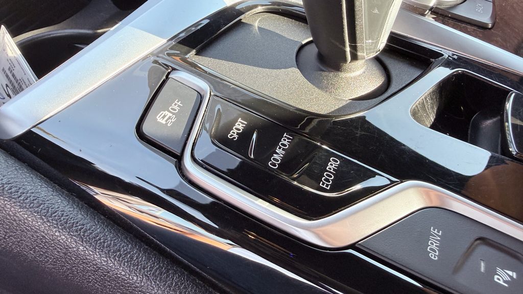 Used 2019 BMW 5 Series 530e iPerformance 4D Sedan