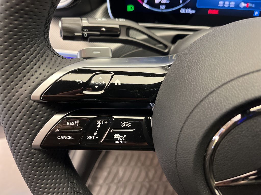 Thumbnail: 2026 Mercedes-Benz C-Class - 15