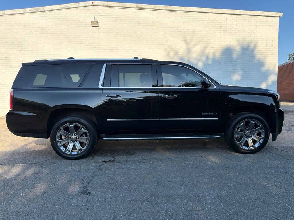 Onyx Black 2016 GMC Yukon XL SUV / Crossover 4X2 8-Speed Automatic