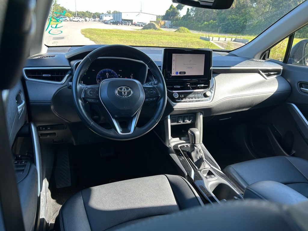 Thumbnail: 2024 Toyota Corolla Cross - 12
