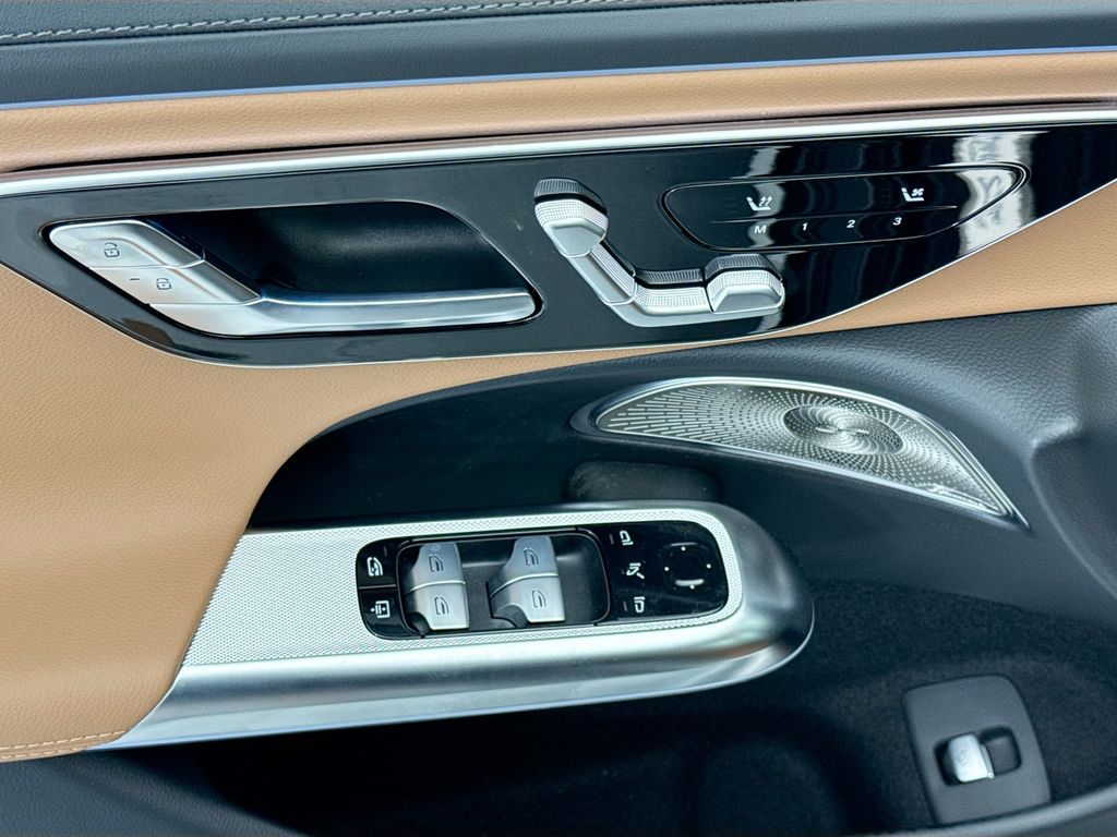 Thumbnail: 2026 Mercedes-Benz E-Class - 22