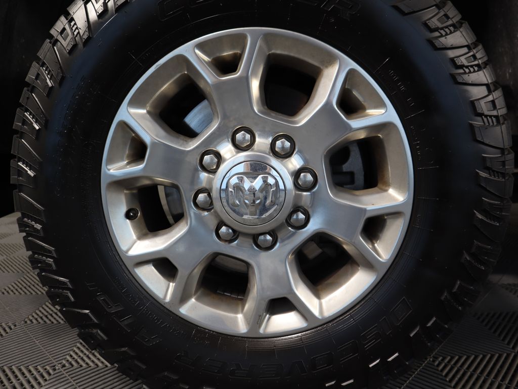 Thumbnail: 2021 RAM 2500 - 32