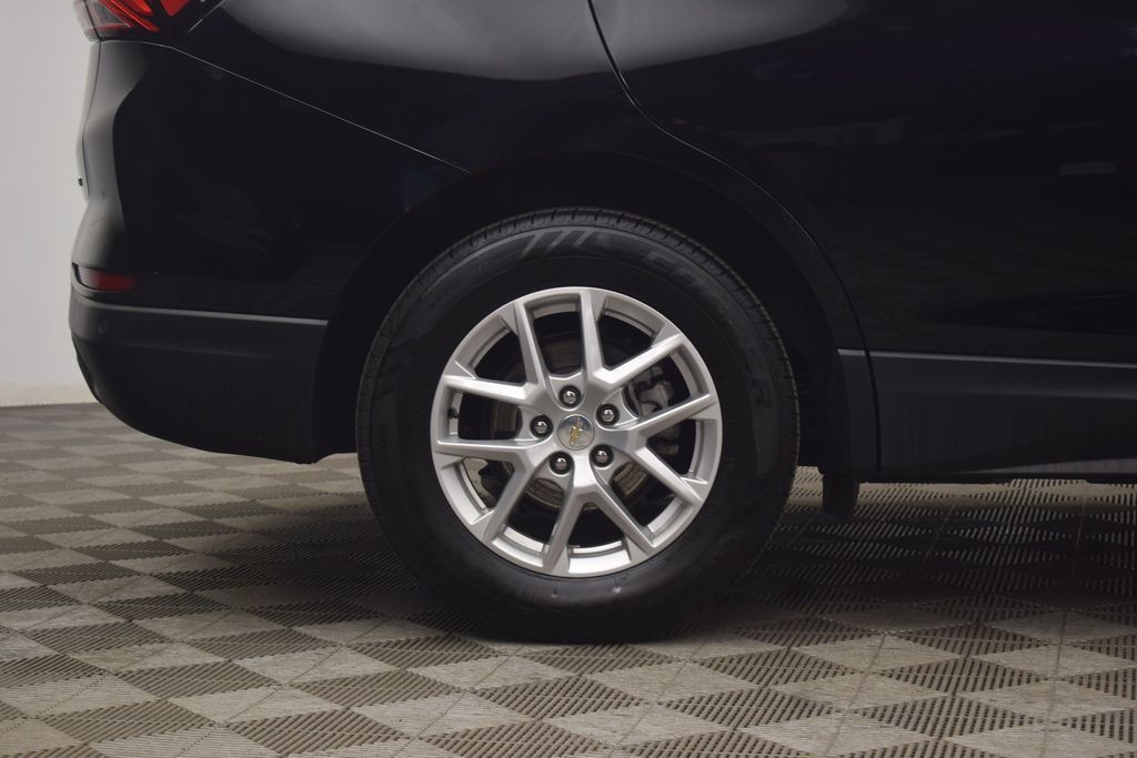 used 2023 Chevrolet Equinox car, priced at $17,200