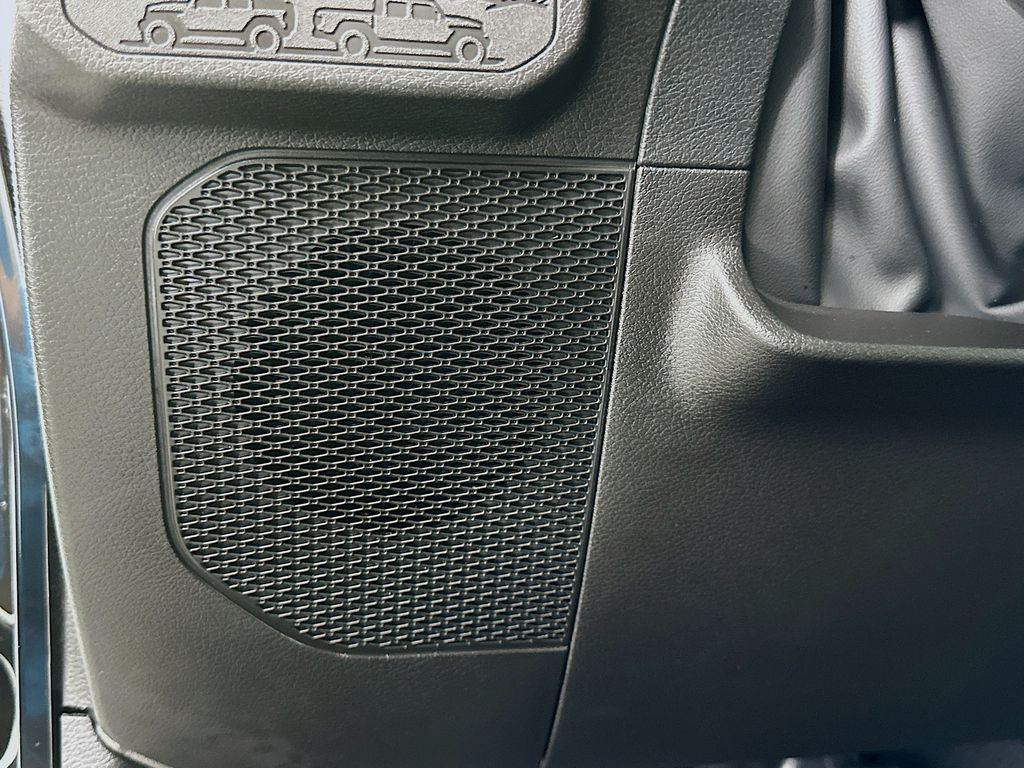 Thumbnail: 2025 Jeep Wrangler - 18