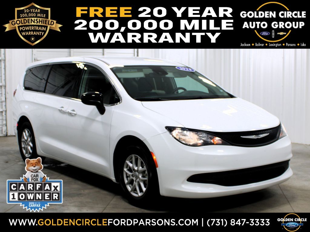 2024 Chrysler Voyager LX FWD