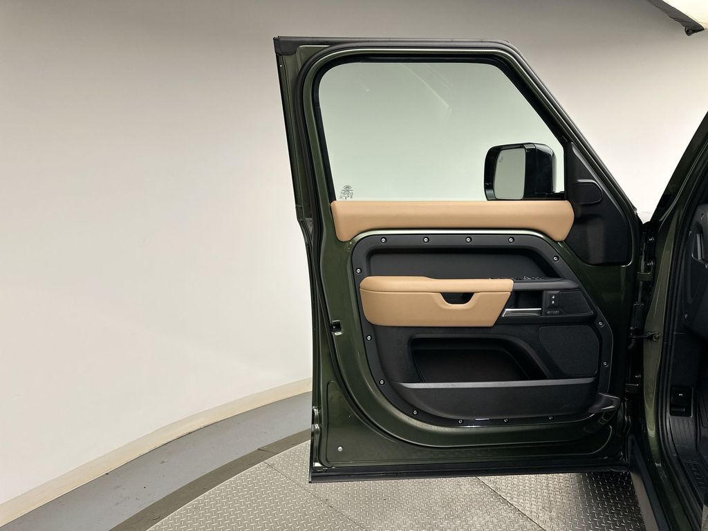 Thumbnail: 2026 Land Rover Defender - 21