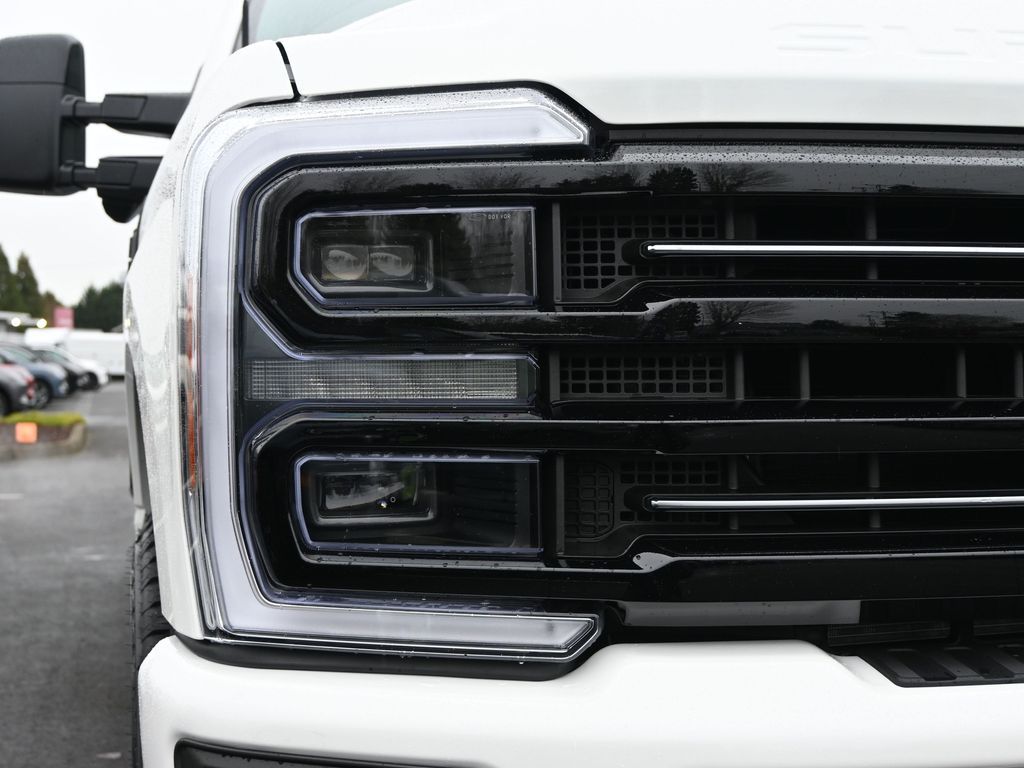 2026 Ford F-350 Platinum