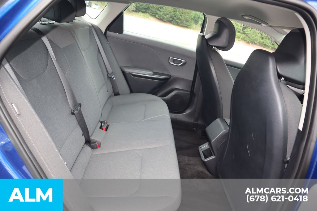 Used 2025 Blue Kia LXS image 21
