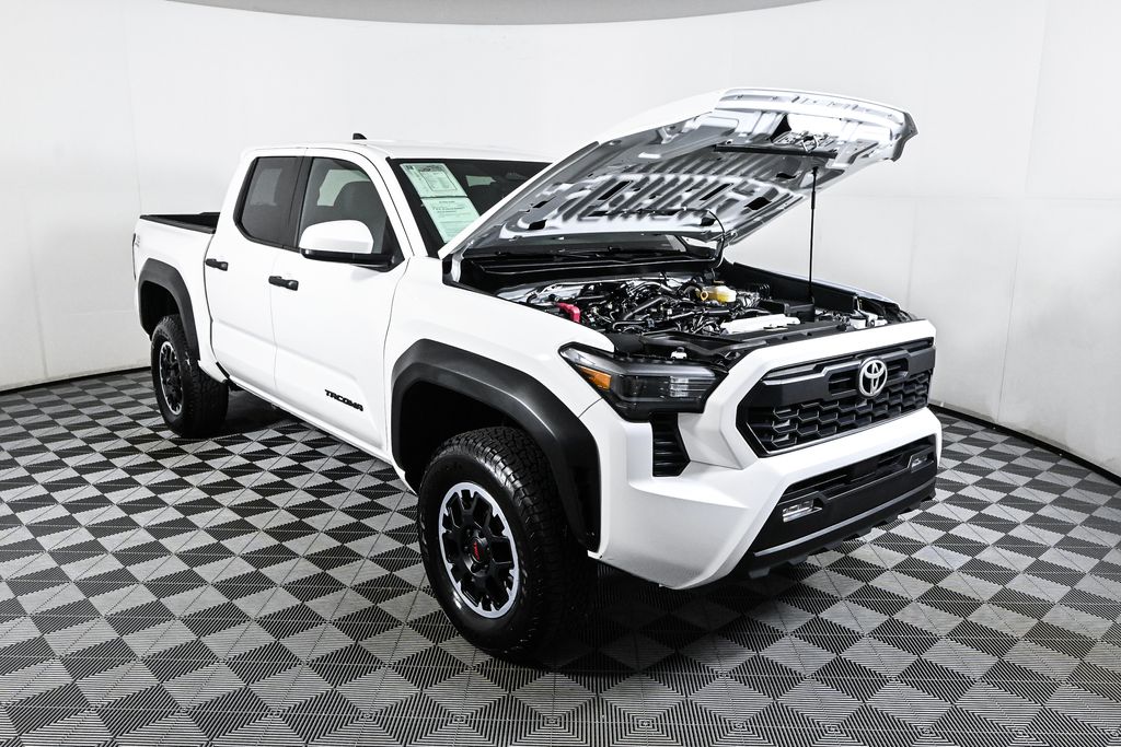 2024 Toyota Tacoma  27