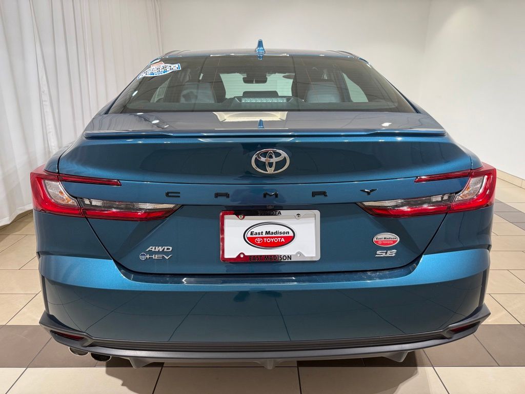 Thumbnail: 2025 Toyota Camry - 4