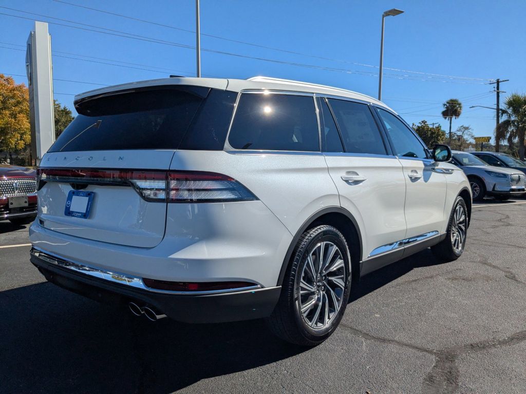 2026 Lincoln Aviator Premiere