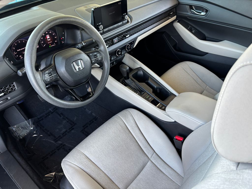 Thumbnail: 2024 Honda Accord - 9