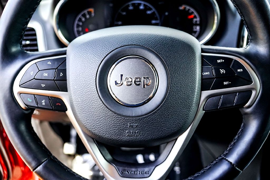 Used Car 2022 Jeep Grand Cherokee Wk  Laredo X For Sale Under $30,000 In Taylor, Texas