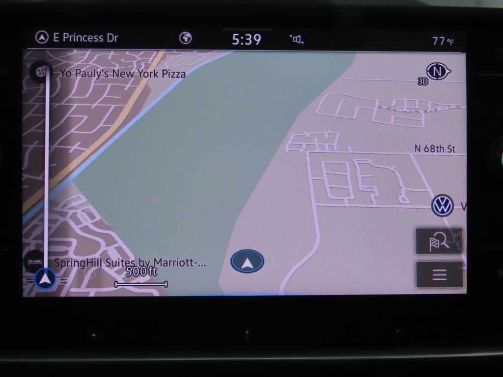 Thumbnail: 2022 Volkswagen Taos - 15