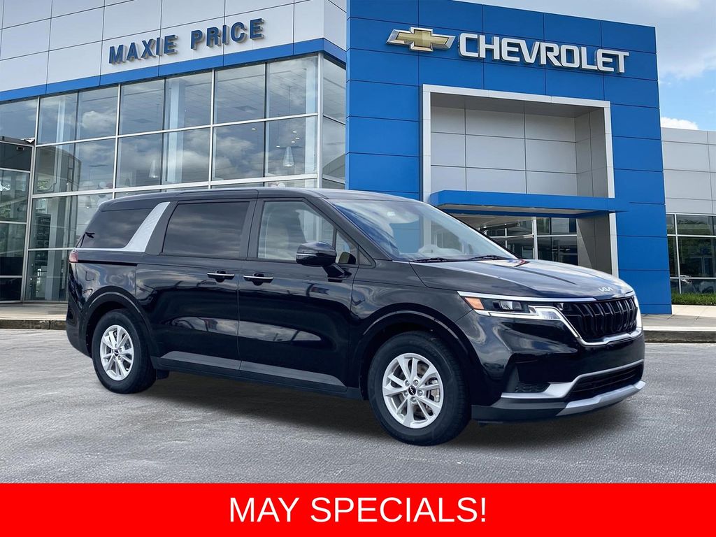 2023 Kia Sedona LX Seat Pkg's photo