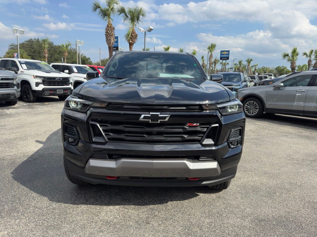 2024 Chevrolet Colorado Z71 3