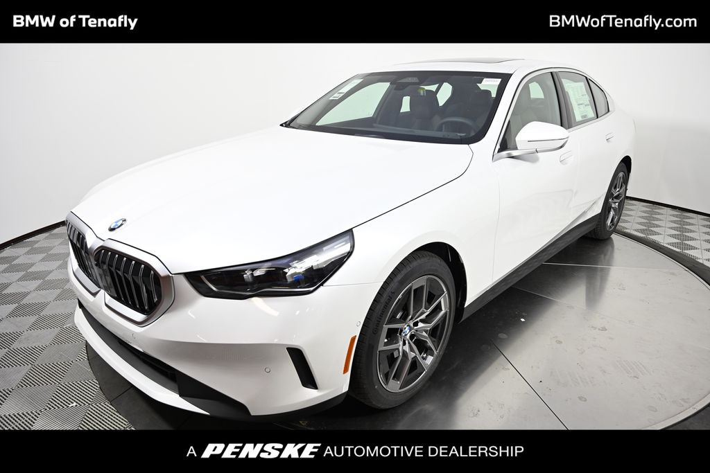 Thumbnail: 2026 BMW 5 Series - 1