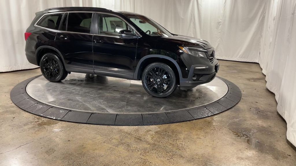used 2022 Honda Pilot car, priced at $29,120