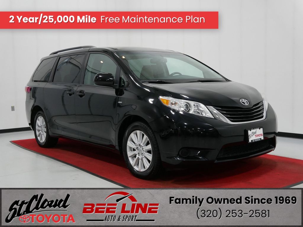 2017 Toyota Sienna LE 7-Passenger AWD