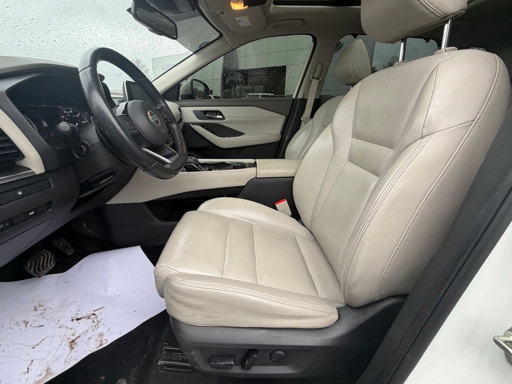 2021 Nissan Rogue SL White at Subaru and VW of Moon Township