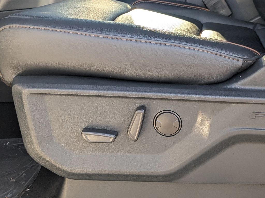 2025 Ford F-250 Super Duty Lariat