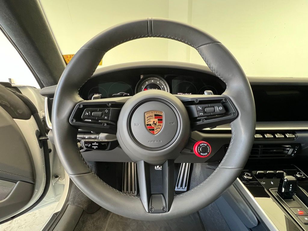 Thumbnail: 2024 Porsche 911 - 7