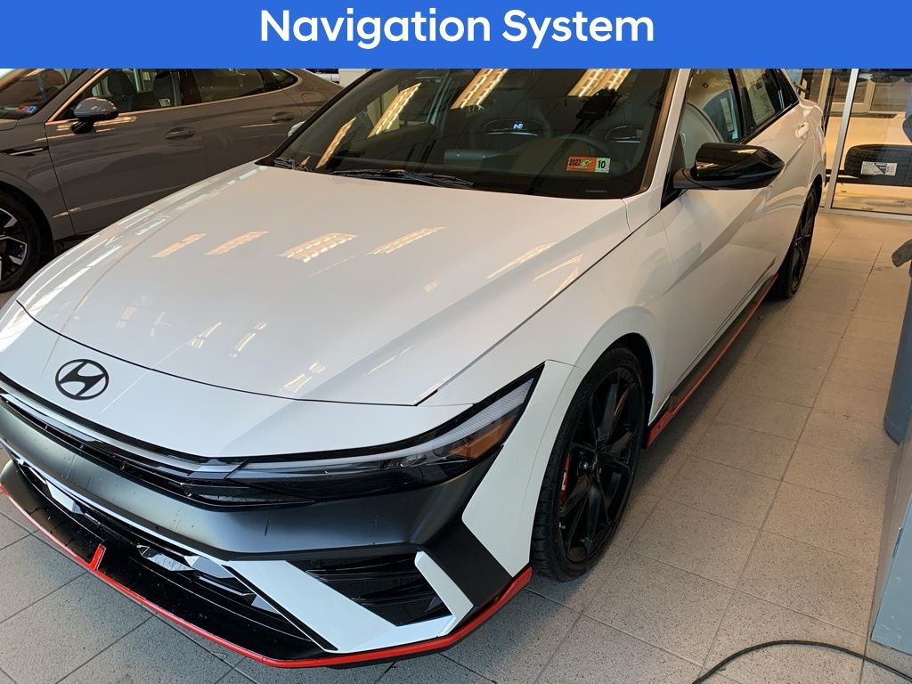 New 2025 White Hyundai Base image 2