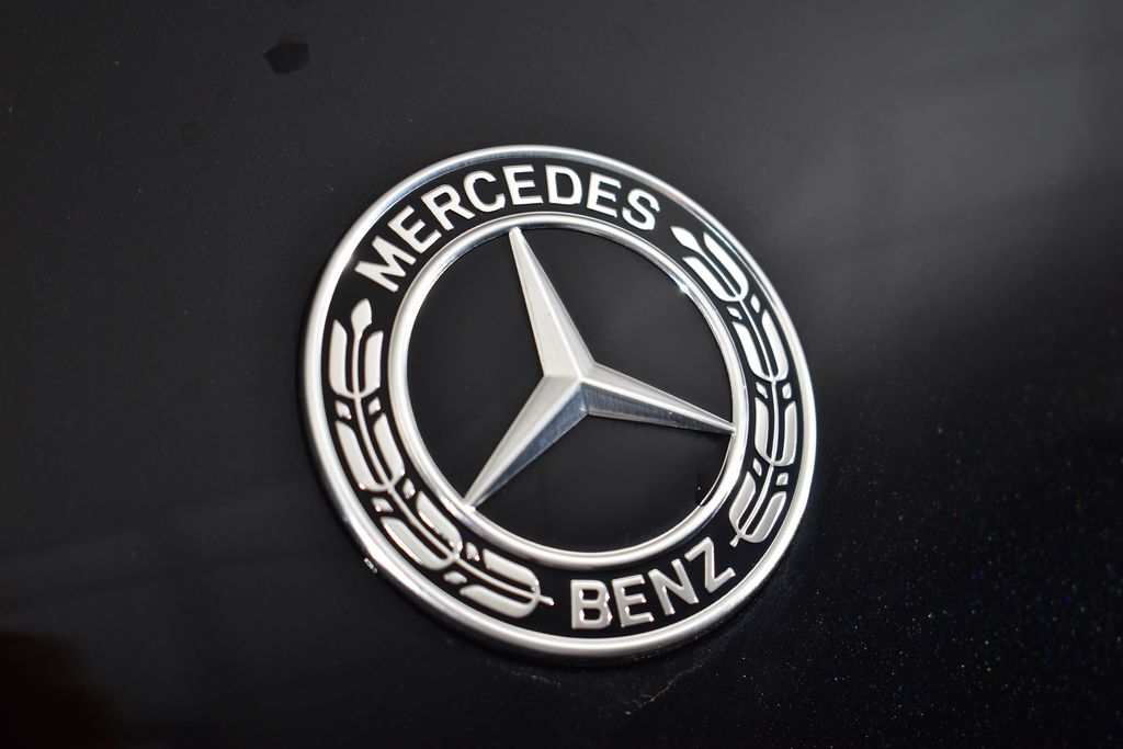 Thumbnail: 2025 Mercedes-Benz GLS - 10