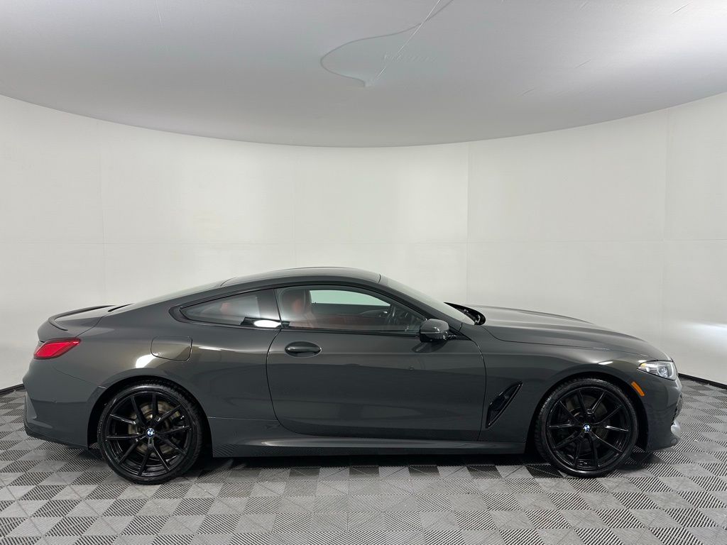 Thumbnail: 2023 BMW 8 Series - 4